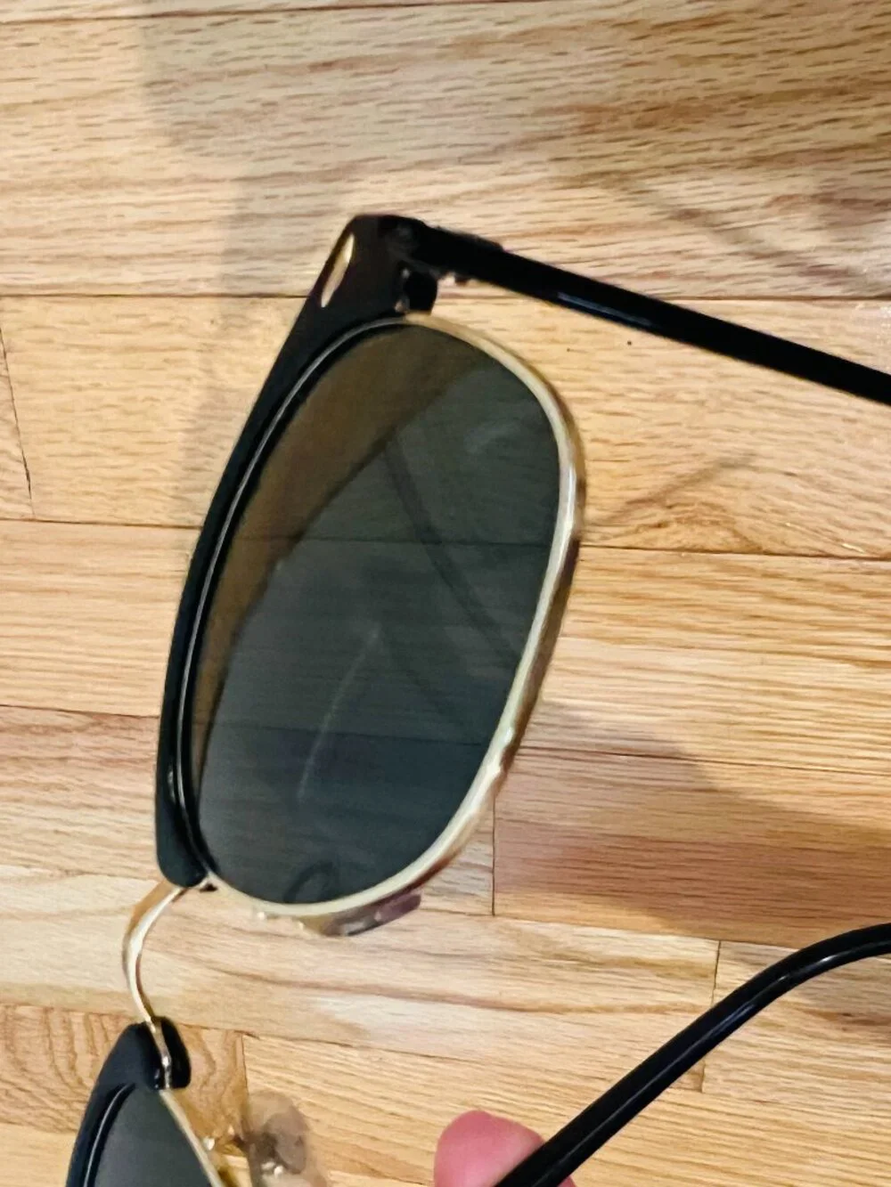 Authentic Ray-Ban Clubmaster Classic sunglasses